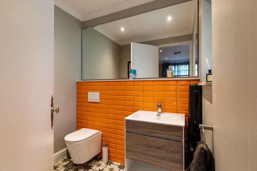 5 Bedroom Property for Sale in Val De Vie Estate Western Cape